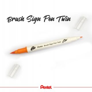 NEUE BRUSH PENS!⁣
Endlich sind sie da: die neuen Brush Sign Pen Twin mit zwei flexiblen Brush Pen Spitzen.⁣
Lettert ihr lieber fein oder breit? Jetzt könnt ihr beides mit einem Stift.⁣
⁣
NEW BRUSH PENS!⁣
They are finally available now! Our new Brush Sign Pen Twin with two flexible brush pen tips.⁣
Do you prefer fine or broad lettering? You can now have both in one pen.⁣
⁣
Produkt:⁣
Brush Sign Pen Twin SESW30⁣
⁣
#pentel #pentel_eu #pentelarts #pentelbrushsignpentwin #brushsignpentwin #brushpen #brushlettering #pentelbrushpen #handlettering #lettering #new #news #twintip #pentellettering