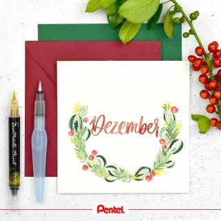 Hello December!⁣⁣
Watercolour cards with shimmering glitter effects of Dual Metallic Brushes. Are you sending christmas cards to friends and family this year?⁣
created by @stifteliebe.de⁣⁣⁣
⁣⁣⁣⁣
Product: ⁣⁣⁣⁣
Aquash Waterbrush FRH⁣⁣⁣⁣
Colour Brush GFL⁣
Dual Metallic Brush XGFH-DXX, gold⁣⁣⁣⁣
⁣
⁣⁣
#pentel #pentel_eu #pentelarts #pentelaquash #aquashwaterbrush #watertankbrush #watercolour #watercolourbeginner #aquarell #aquarellkranz #kreativ #creative #kranz #lettering #handlettering #karte #creativecards #brushlettering #watercolor #december #dezember #Weihnachten #Weihnachszeit #Weihnachtslettering #christmas #dualmetallicbrush #penteldualmetallic #pentellettering